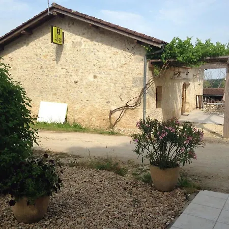 Logis Le Manoir D'elles * Saint-Romain-et-Saint-Clément